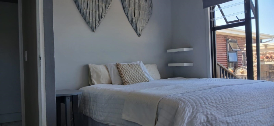 5 Bedroom Property for Sale in De Bakke Western Cape